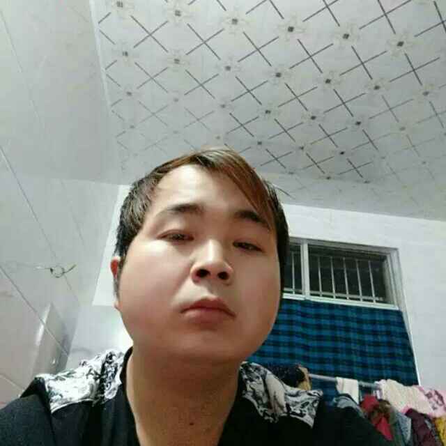章桐的照片