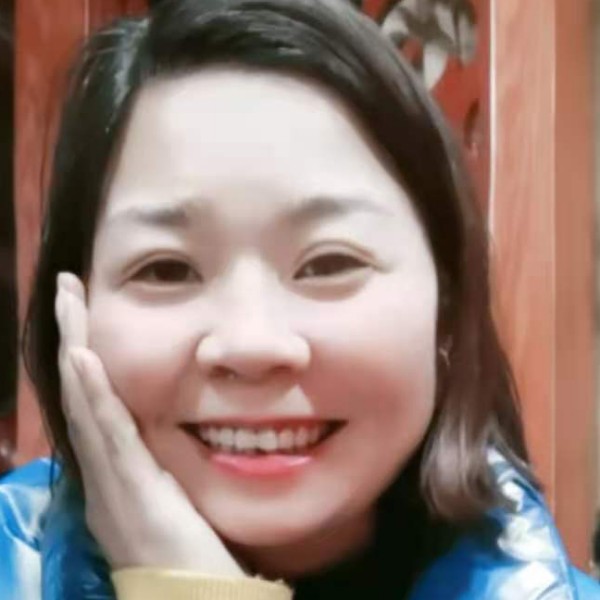 枕头给感动的照片