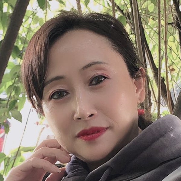 水池开心的照片