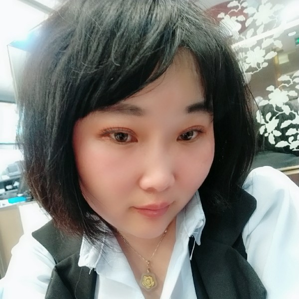 蜂房蝶衣的照片