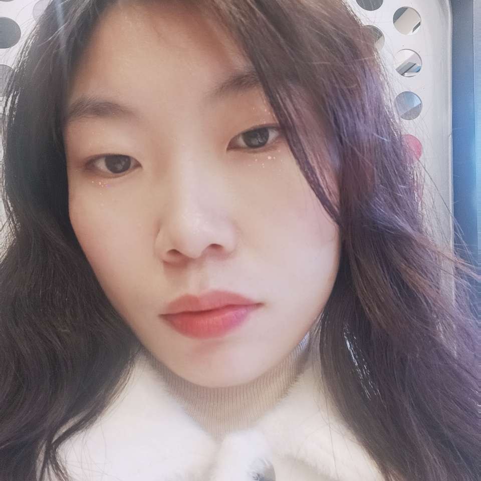 田秀珍的照片