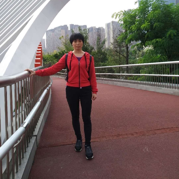 笑乙笑的照片
