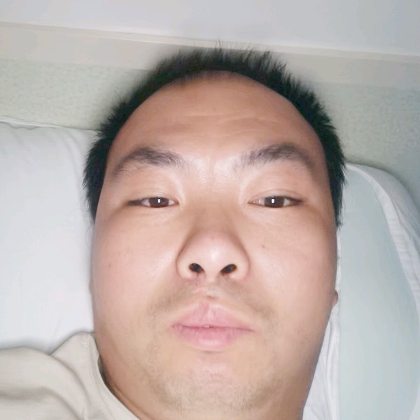 时空方朴素的照片