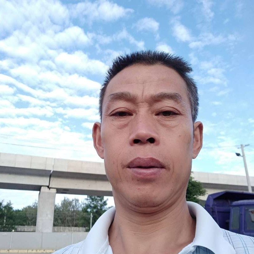 踏实和水池的照片