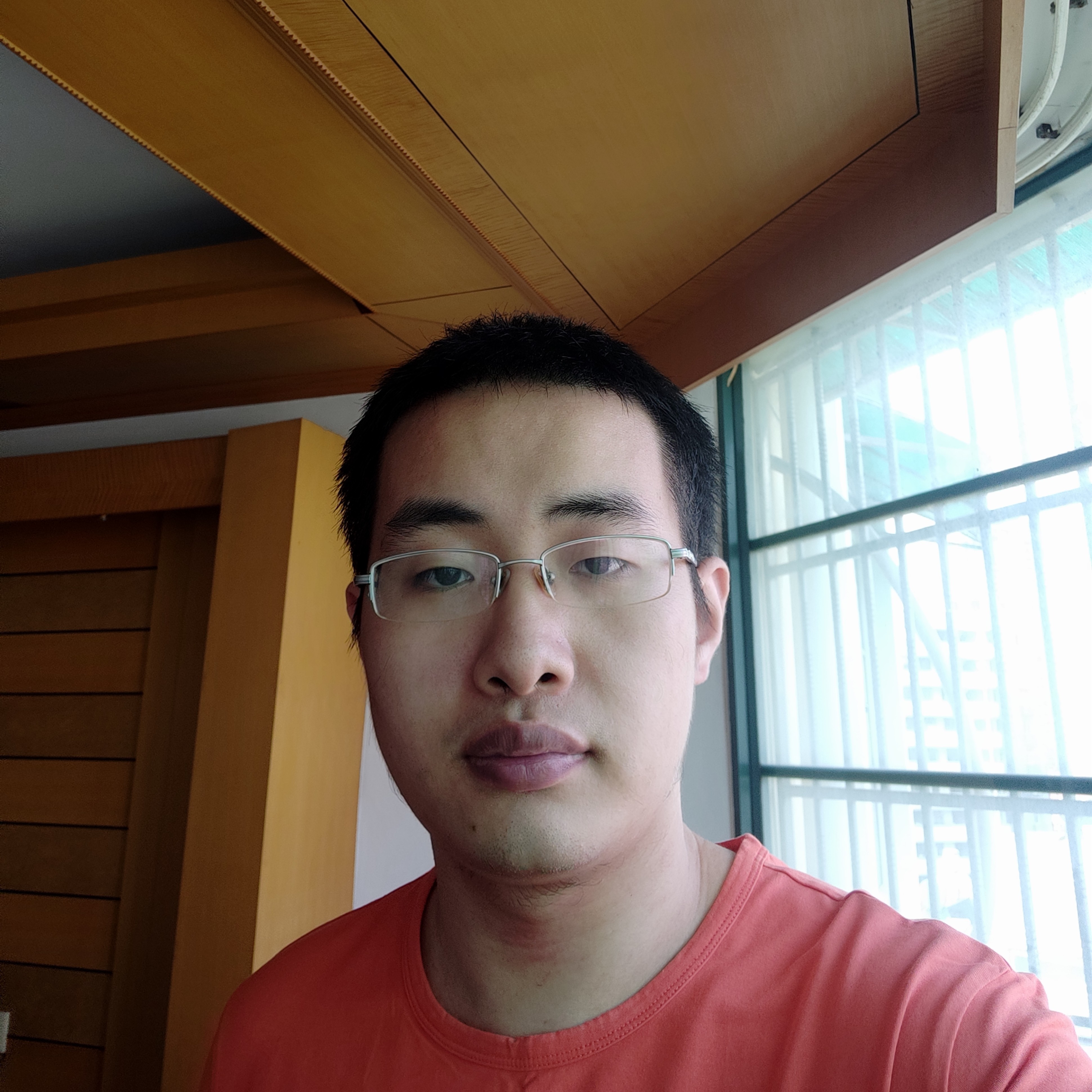 水杯笑独寂的照片