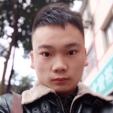 瞿代辉的照片
