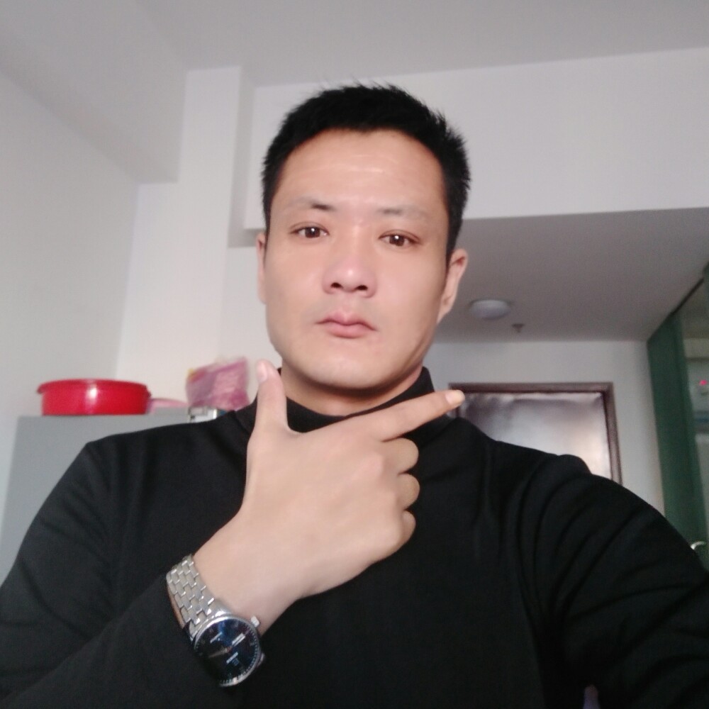 稳重若溪的照片