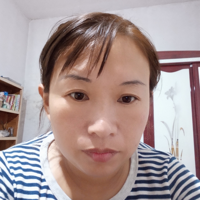 自然小蚂蚁的照片