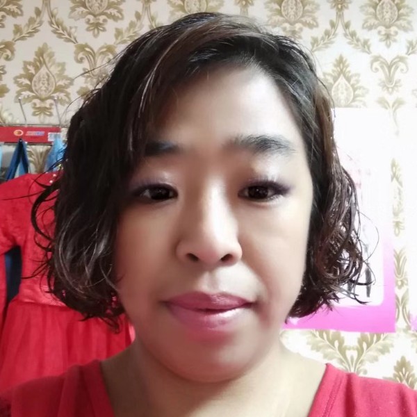 早晨细心的照片