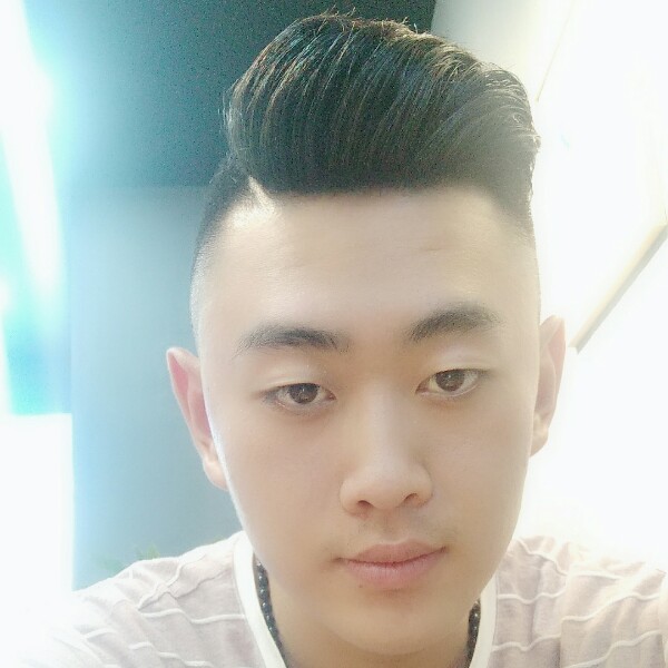 汉诺的照片