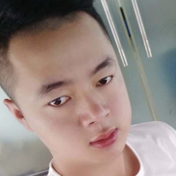 天真回眸陌殇的照片