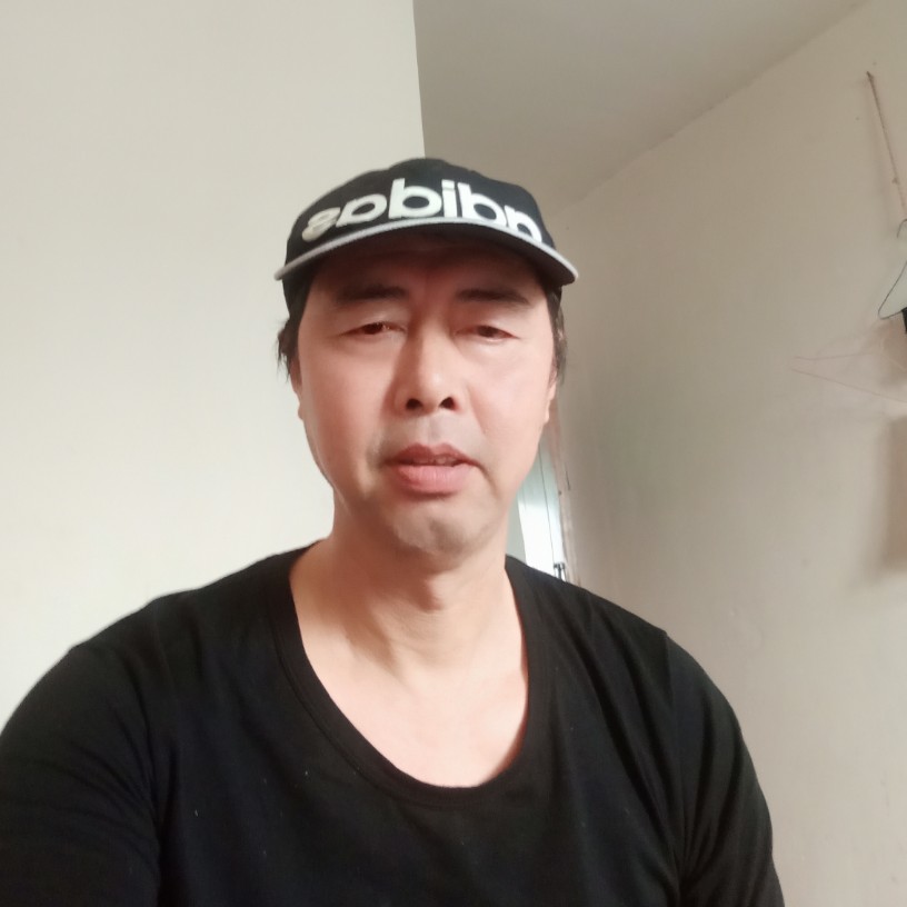 安进的照片