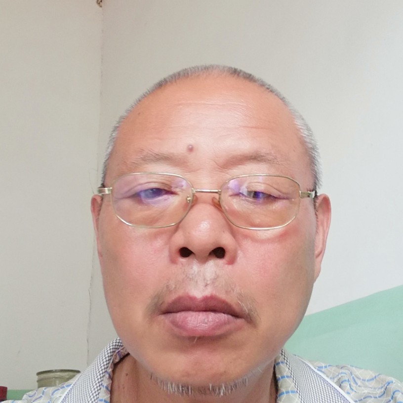 河马高兴的照片