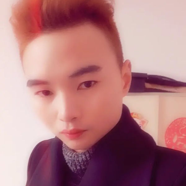 MC阳的照片