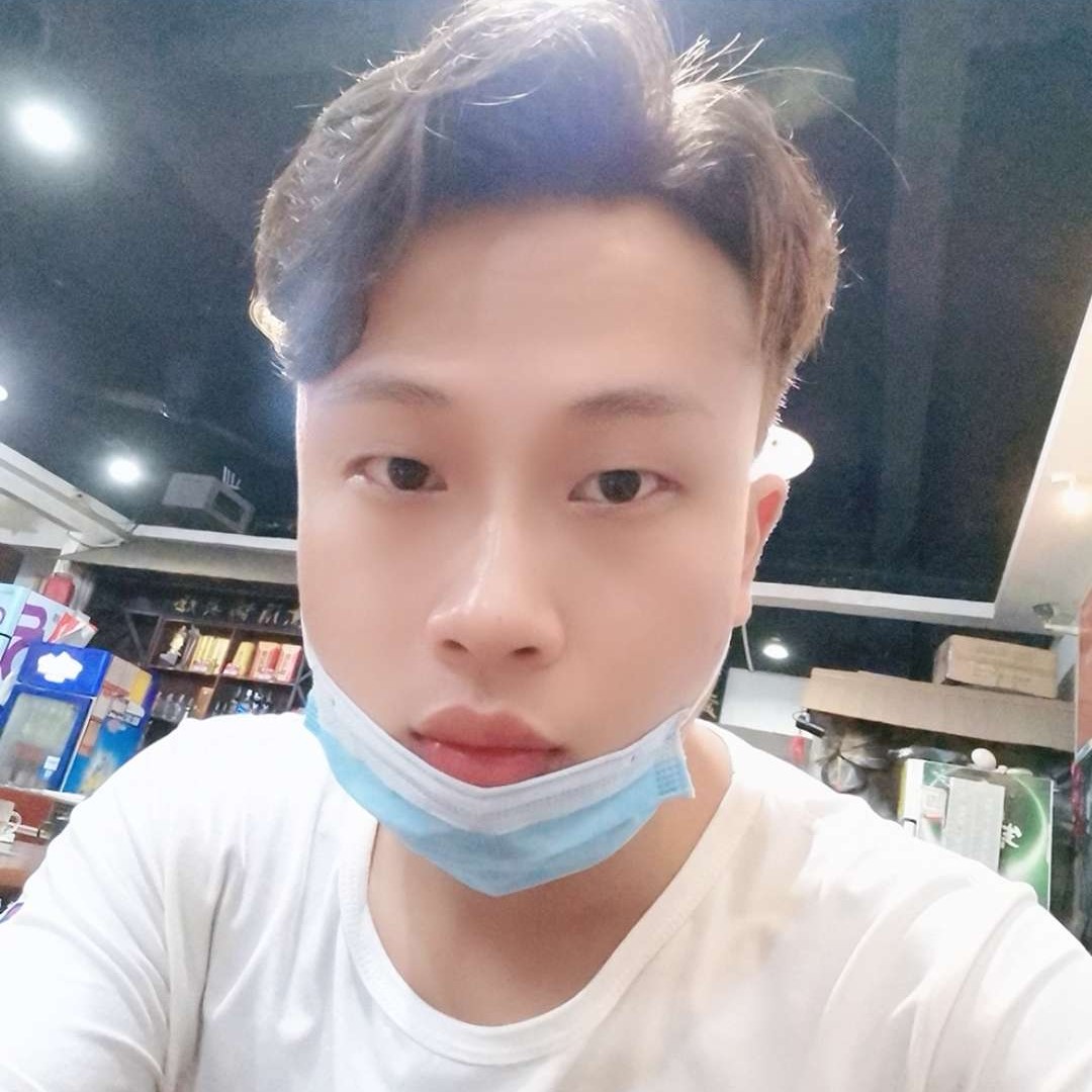 迪迦人间体的照片
