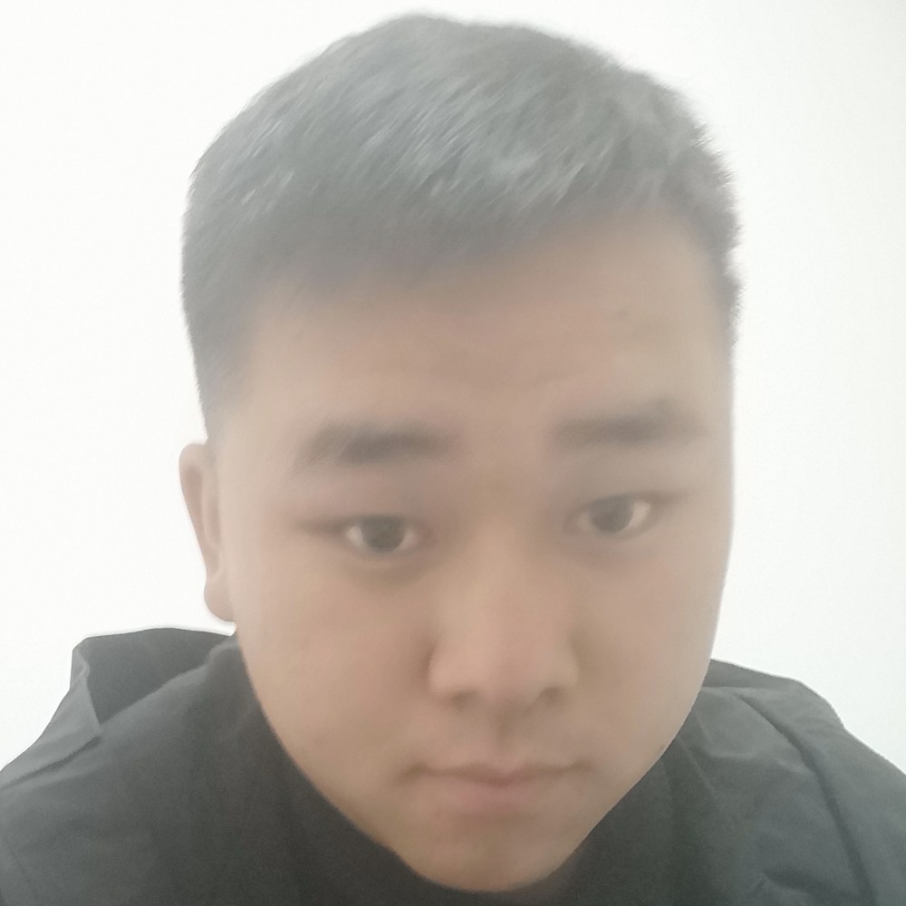 爱笑眼睛，梁成华的照片