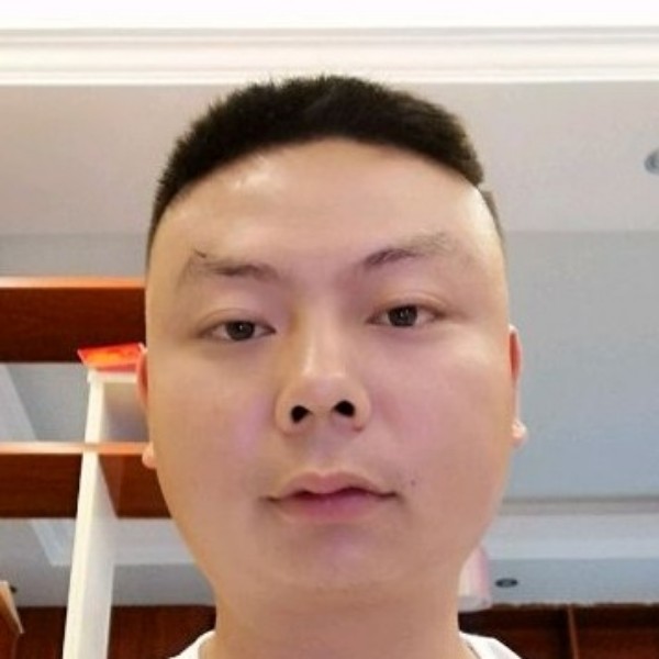 周乄上傑的照片