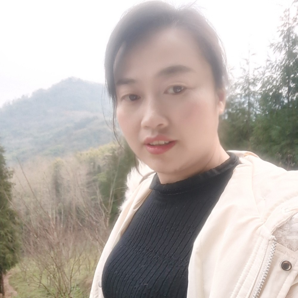 单薄放弃水蜜桃的照片