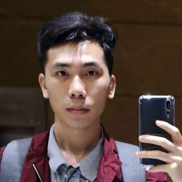 齐柏林东的照片