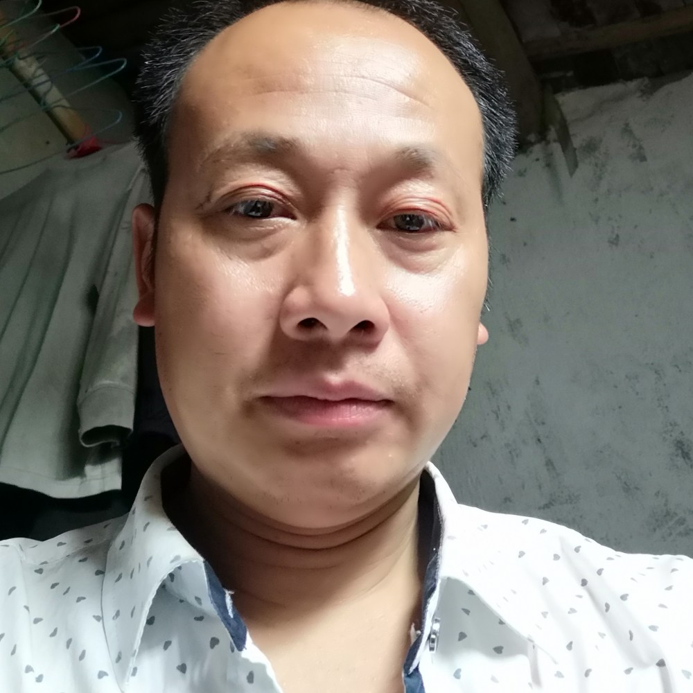 清曲能干的照片