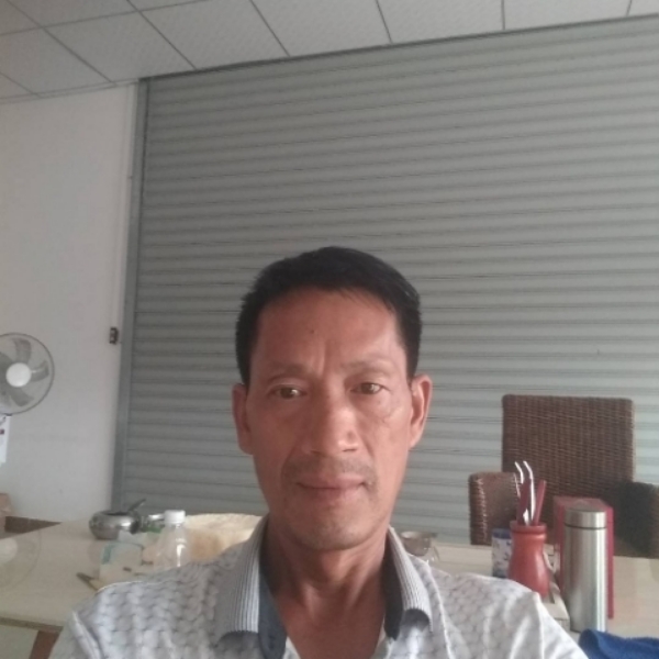 茉莉相许冷静的照片