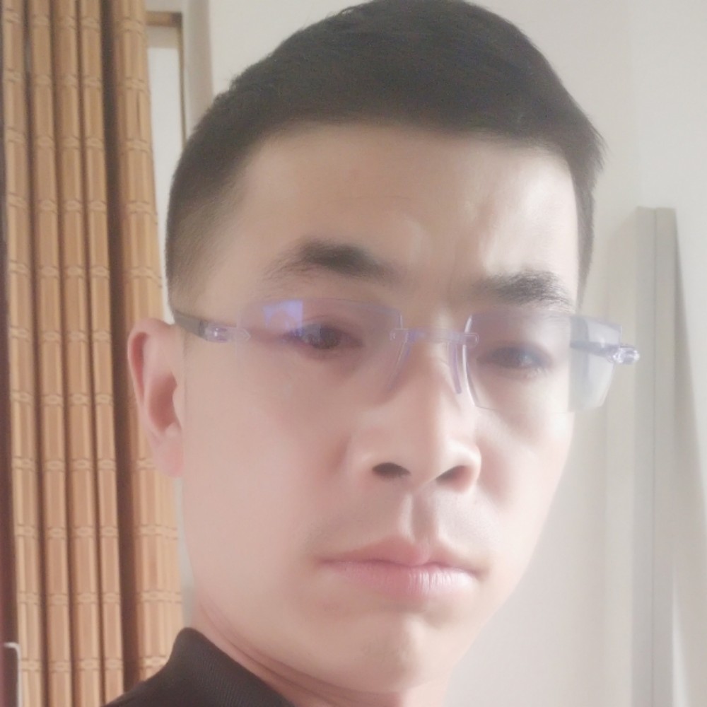 斯文与冥王星的照片
