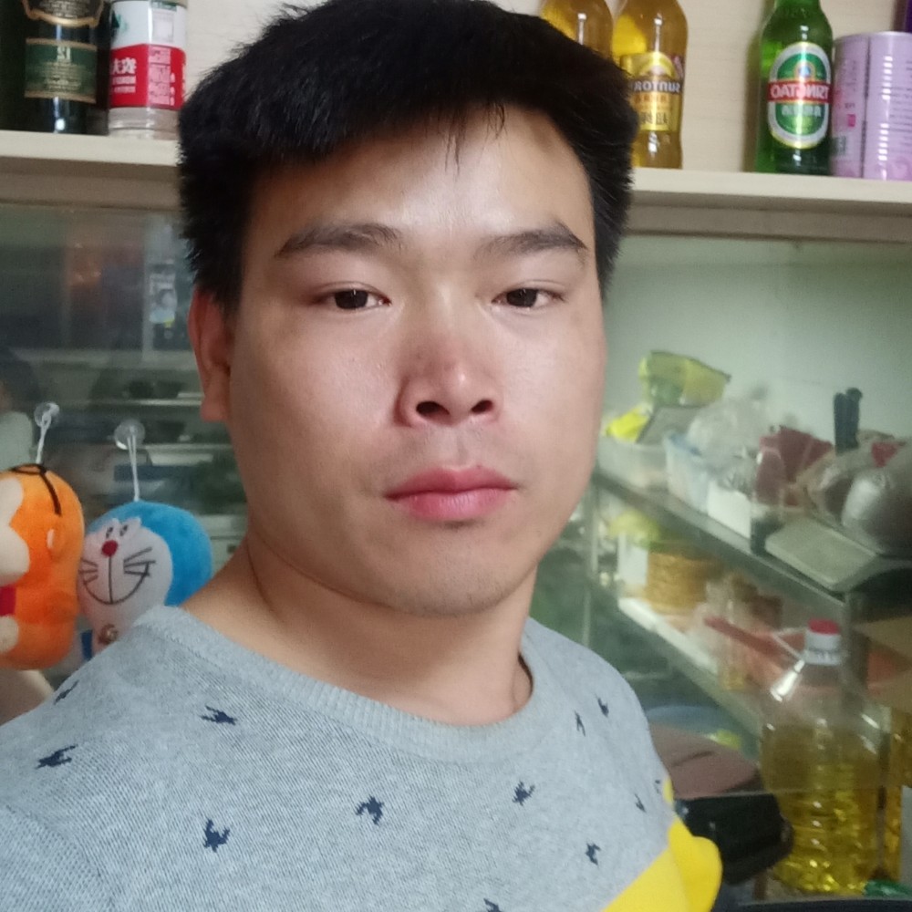 忧郁吃醋蜜粉的照片