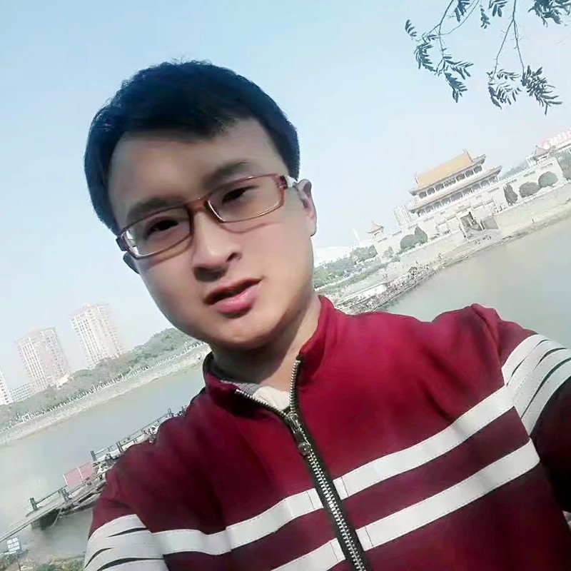 小鱼小余的照片