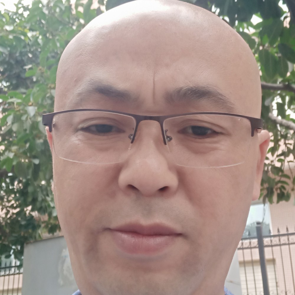 找一个踏实女人的照片