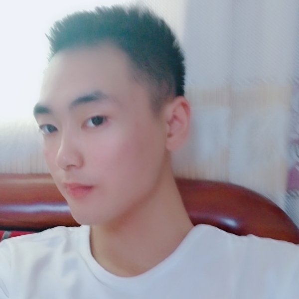 激昂台灯的照片