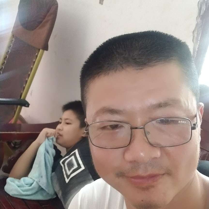 为生活努力奋斗的照片
