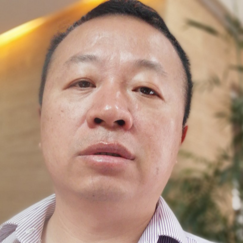 心诚爱的照片