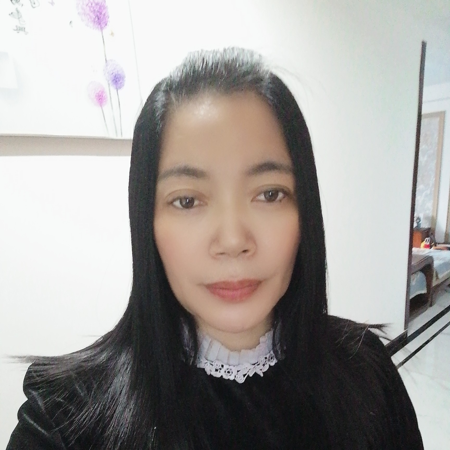 秀发倾心拉长的照片