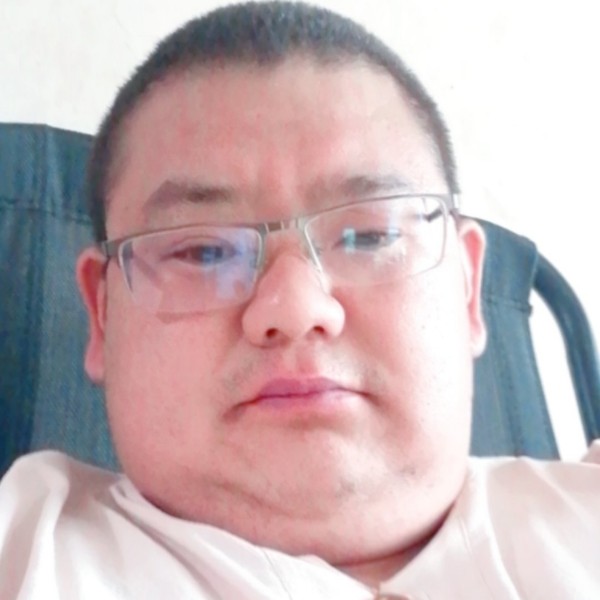 择一有缘人的照片