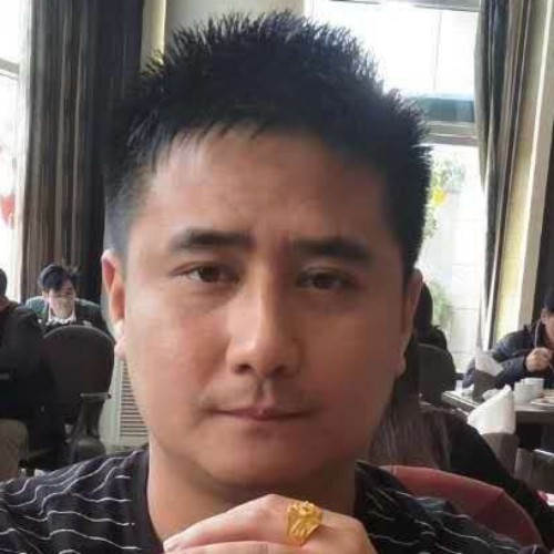 足球教练的照片