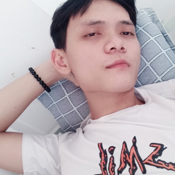 水杯凝眸合适的照片