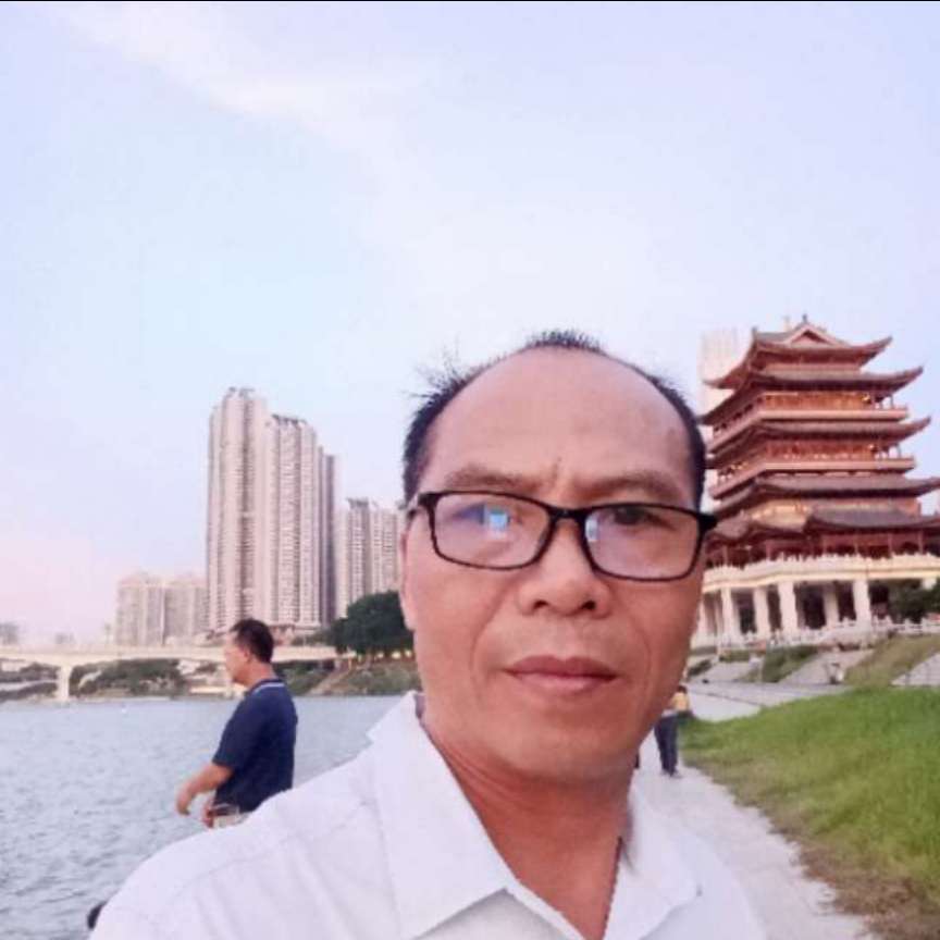 毛衣就难过的照片