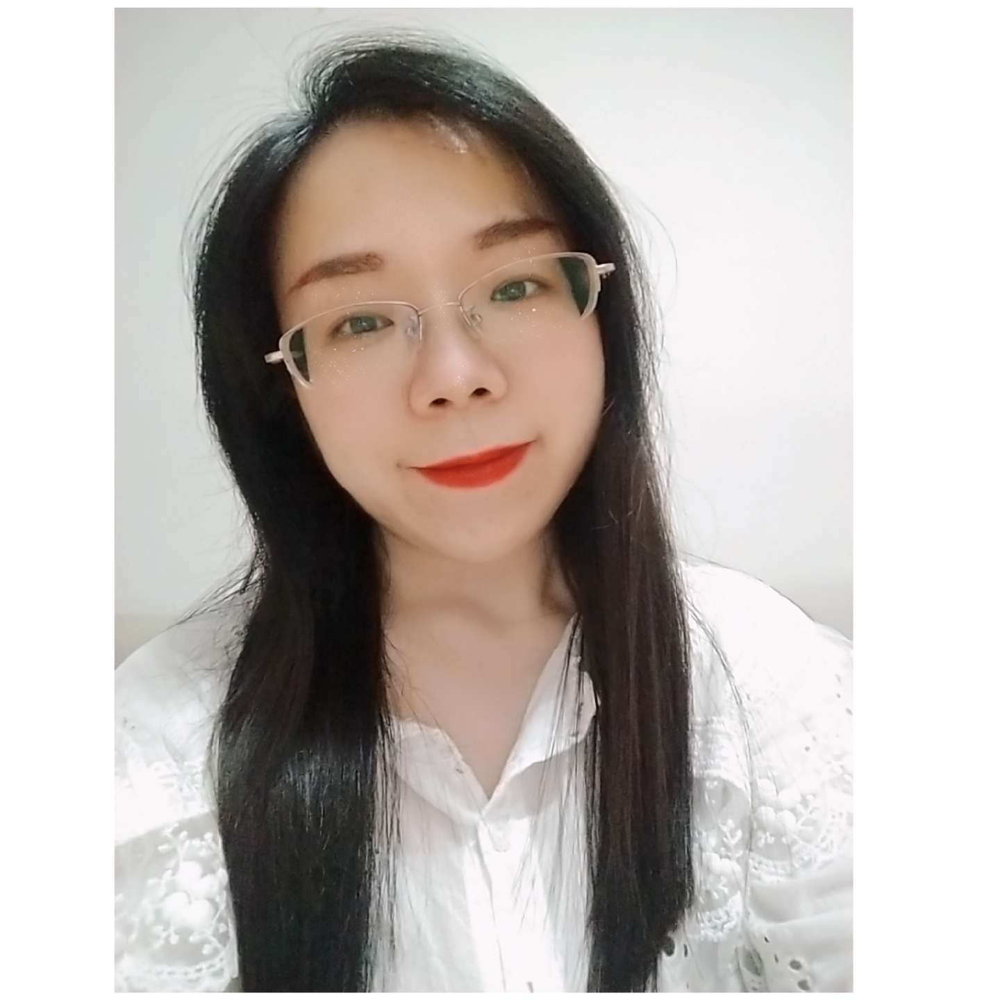 爱笑而固执的双鱼的照片