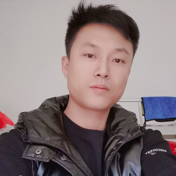 百褶裙心灵美的照片