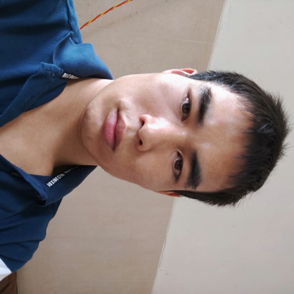 少女勤恳的照片
