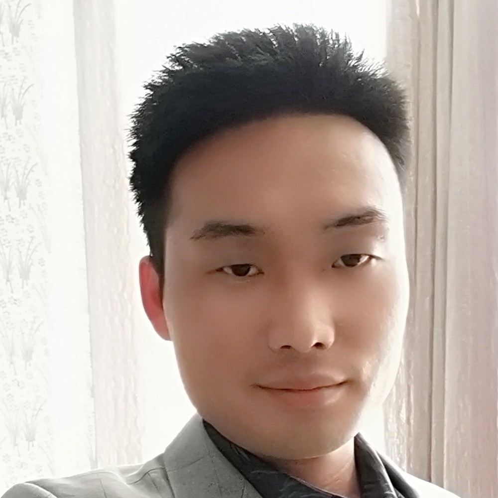 执笔写红尘的照片