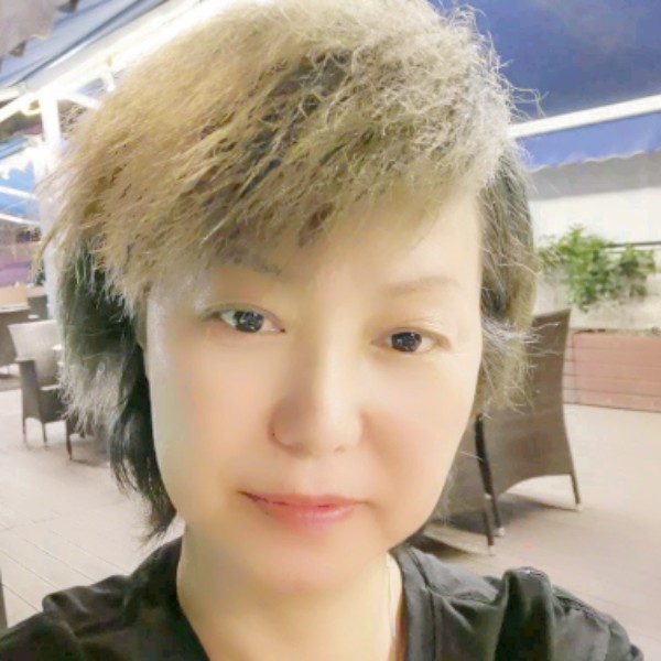 伊素素的照片