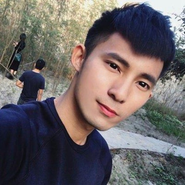 黄豆亲爱的的照片