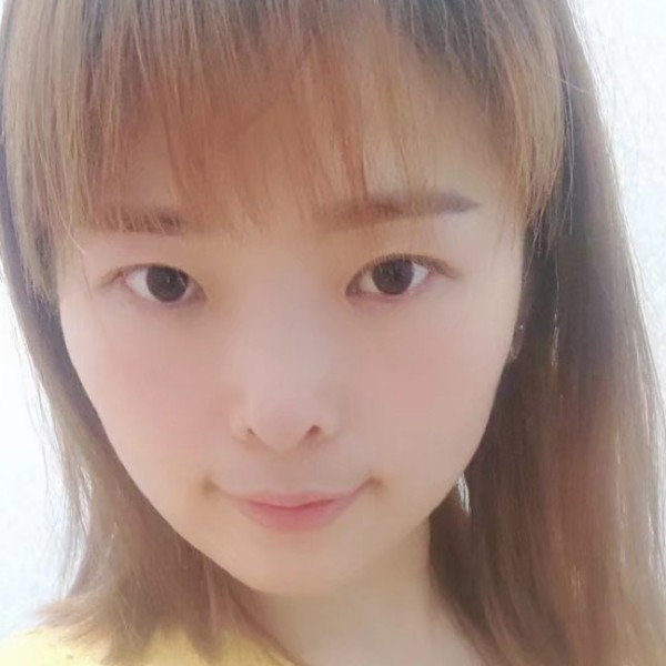 雪白倾心无可取代的照片
