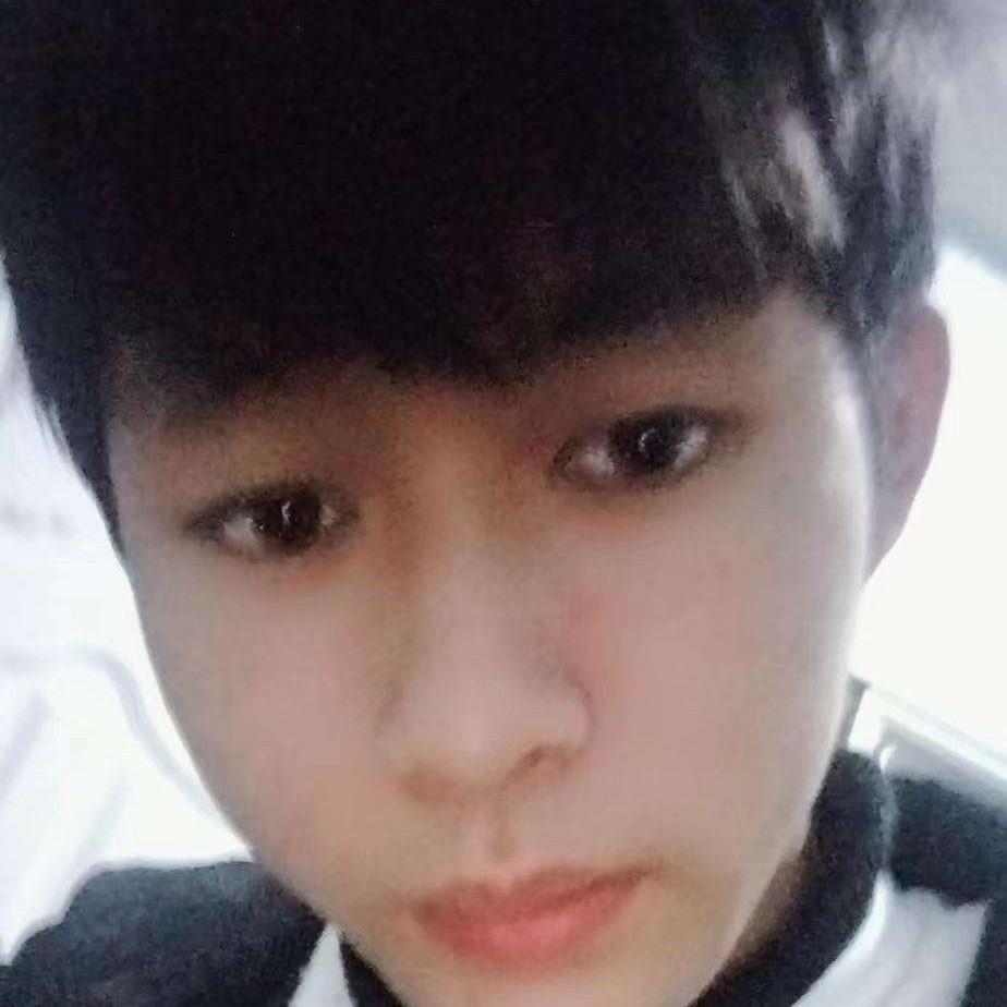 苗条扯忧心的照片