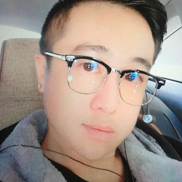 涩三少的照片