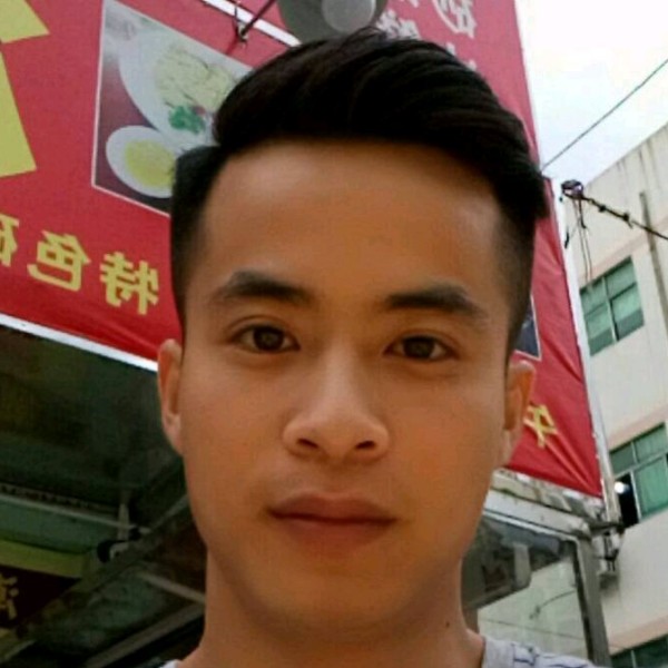 个性回首水蜜桃的照片