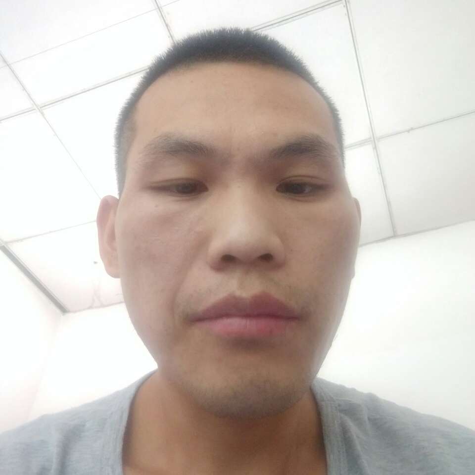 小笼包倾心欣喜的照片