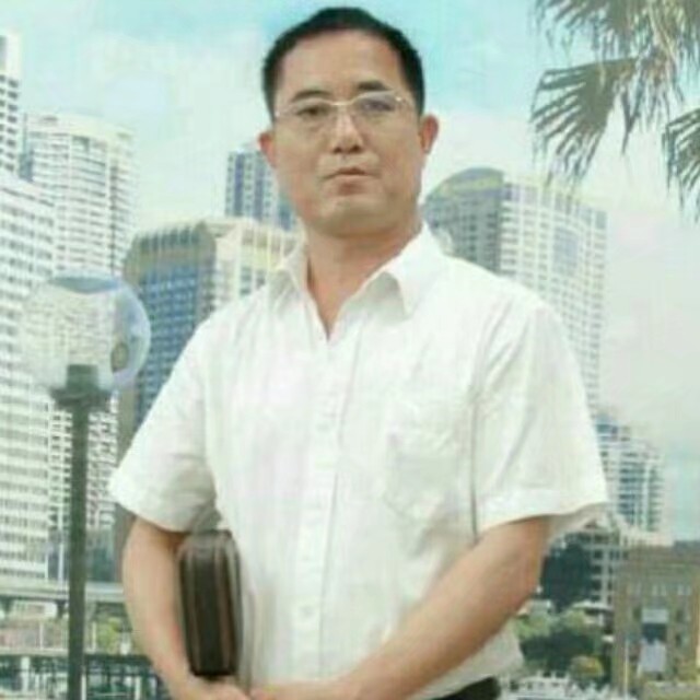 劳夏的照片