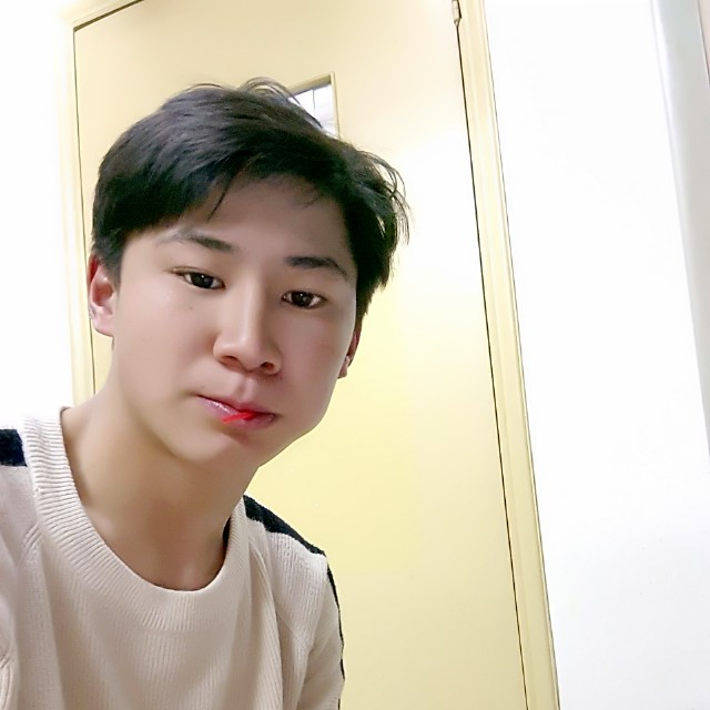 一思轻情的照片